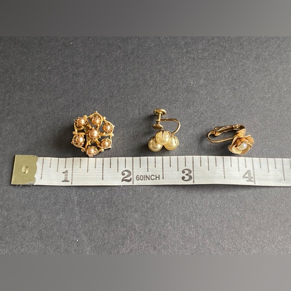 Antique Clip On Earrings - Gold & Pearl - Set of 3 - Picture 3 of 7